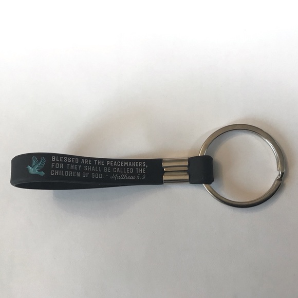 “Proverbs 3:5” Bible Scripture Keychain! - Picture 2 of 3